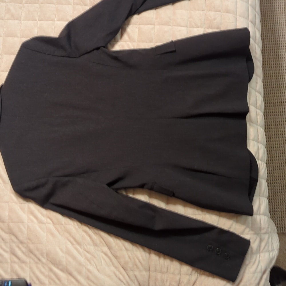 Express Women's Suit - Picture 6 of 10
